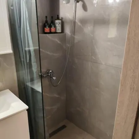 Acropoli 2 Bedroom Flat With Rooftop Acropolis View *